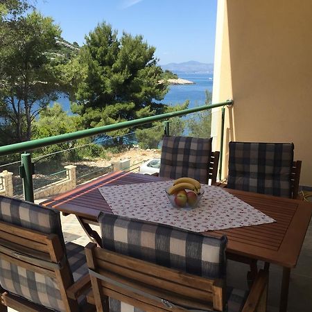 Apartment Maestral Rogač Dış mekan fotoğraf