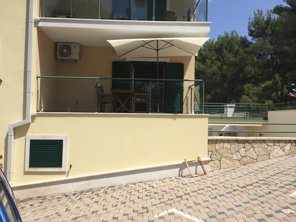 Apartment Maestral Rogač Dış mekan fotoğraf